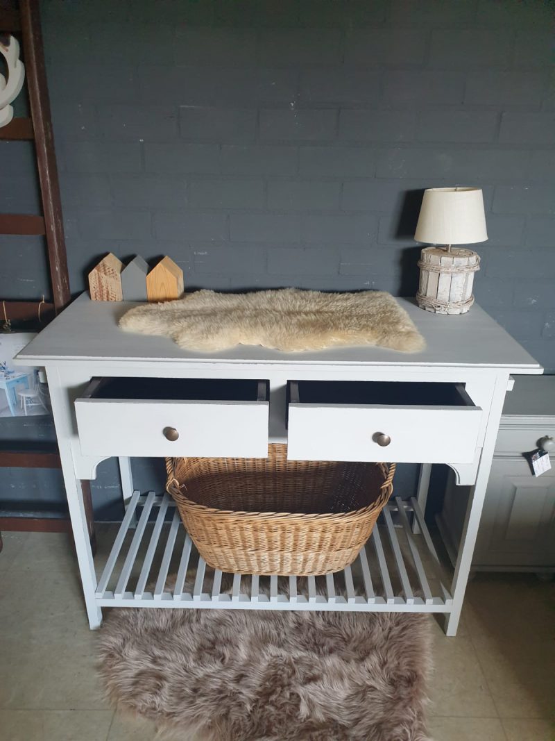 Brocante commode Mees