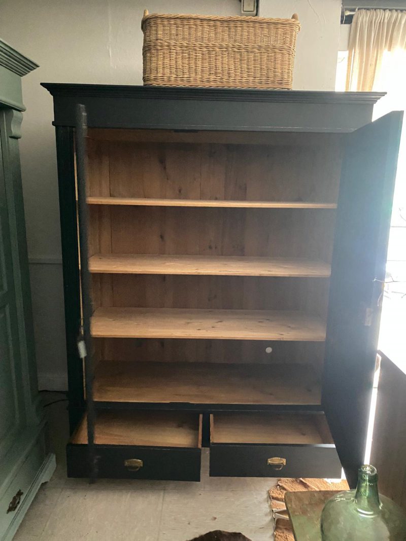 Brocante demontabele kast Noir