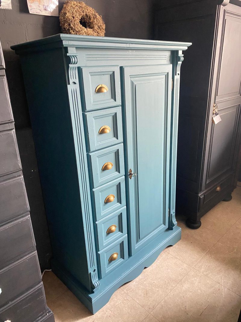 Brocante kast Petrol