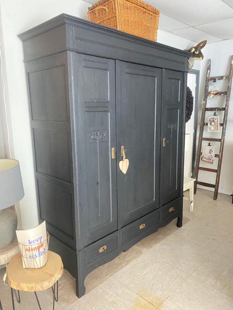 Brocante demontabele 3 deurs kast Noir