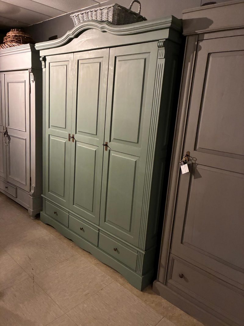 Demontabele 3 deurs kledingkast Bruxelles