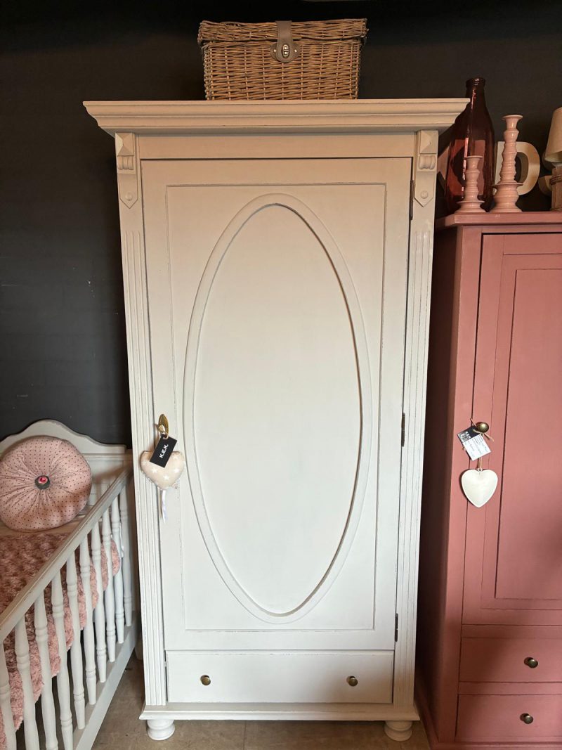 Brocante kast Pierre