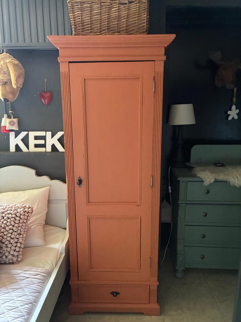 Brocante smal kastje Cotta