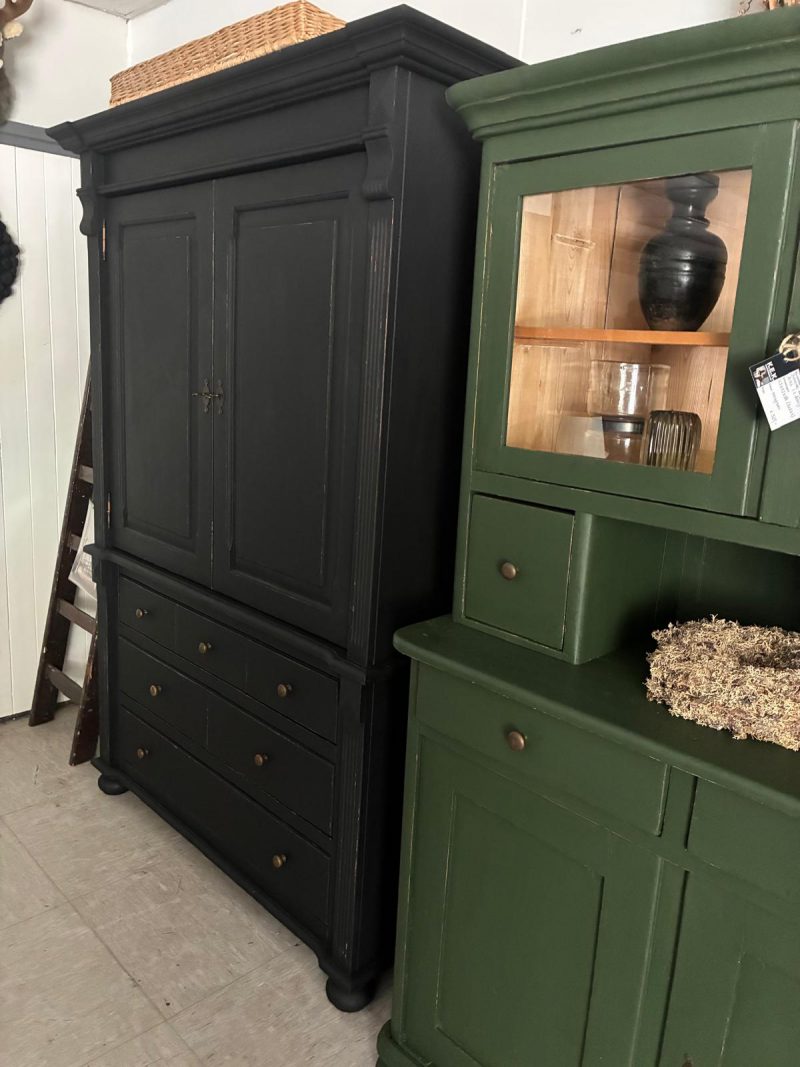 Brocante kast Bordeaux